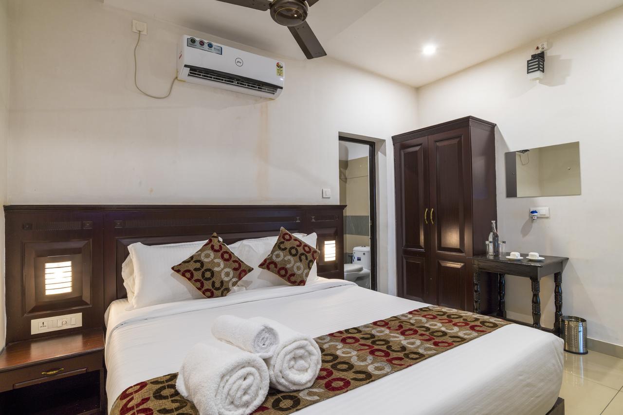 Warmth Lake Haven Alappuzha Экстерьер фото
